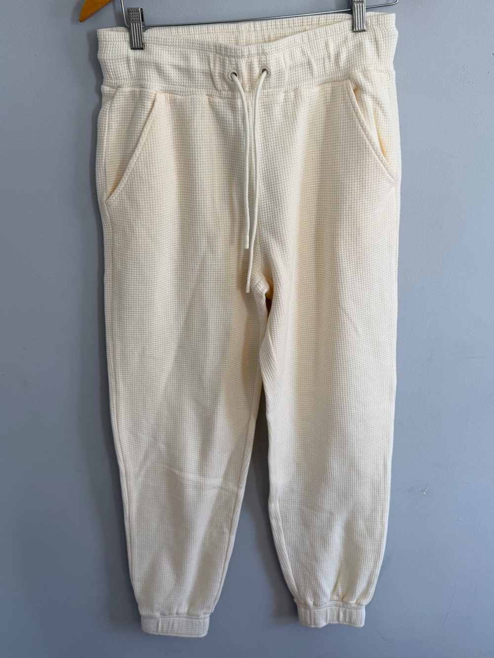 NEGATIVE Women’s Waffle Knit Pullover & Jogger in Cream Size Medium NWT - Picture 5 of 6